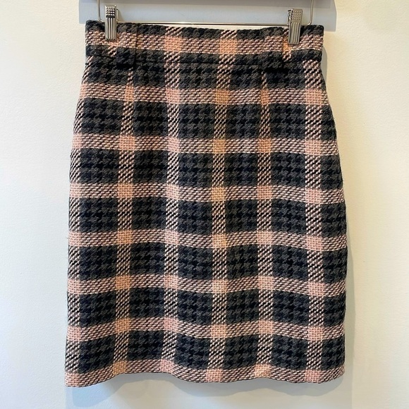 Mondi wool tweed pencil skirt pink gray black belt loops vintage size US4 - Picture 1 of 11
